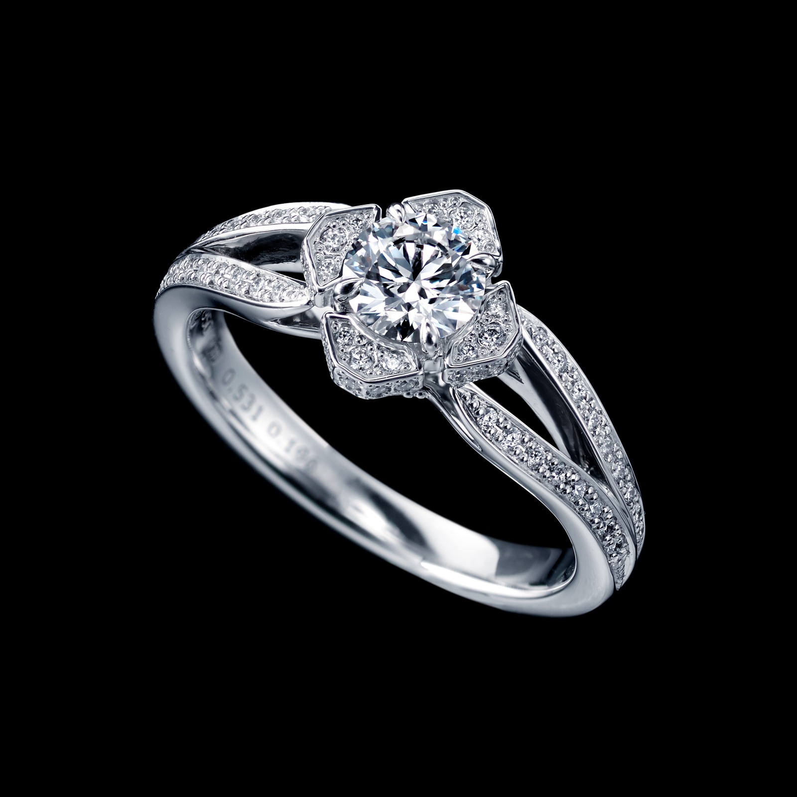 クワテュオール